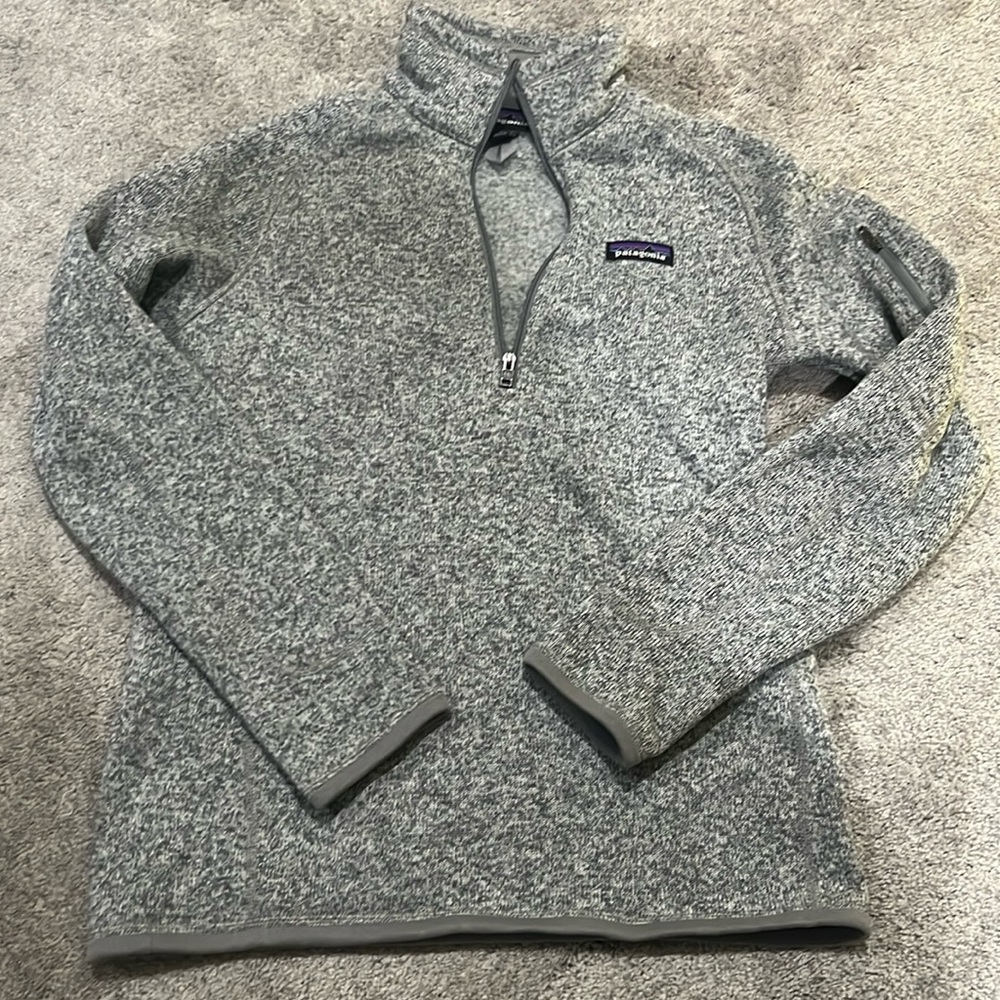 Patagonia women’s half zip sweater SM